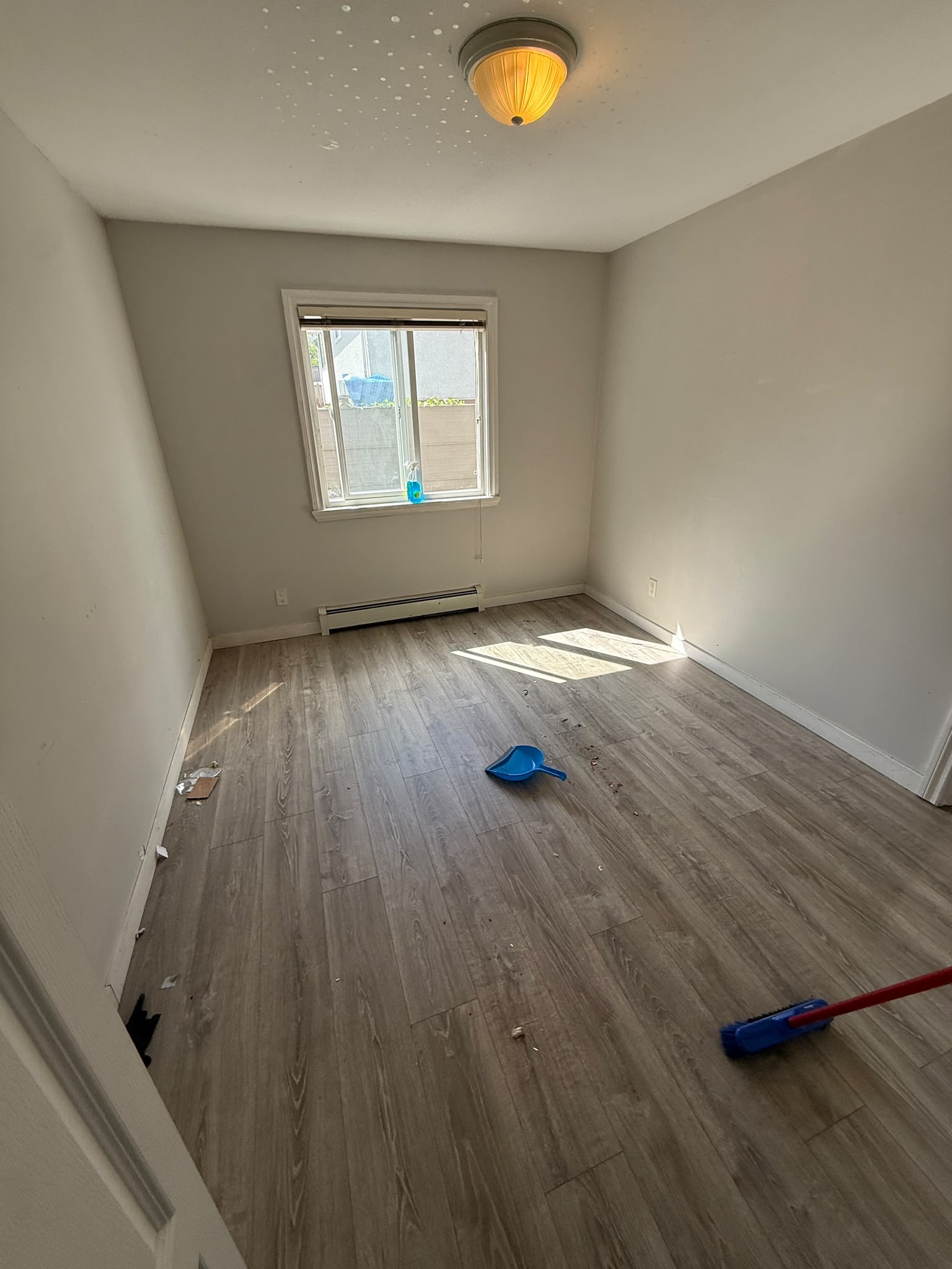 Move in and move out cleaning service by Loonie Cleaning Services